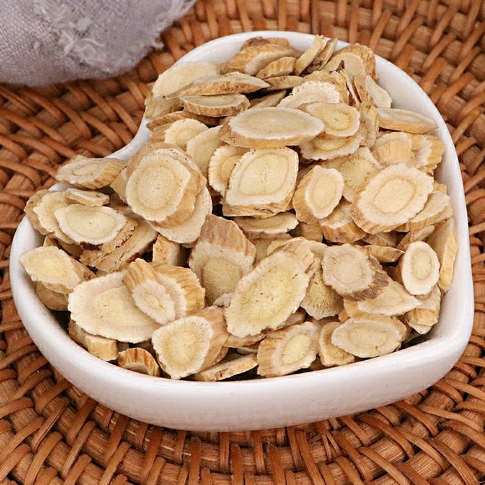 黄芪和它是"天生一对",搭配饮用,或能补气养血,滋养肝肾