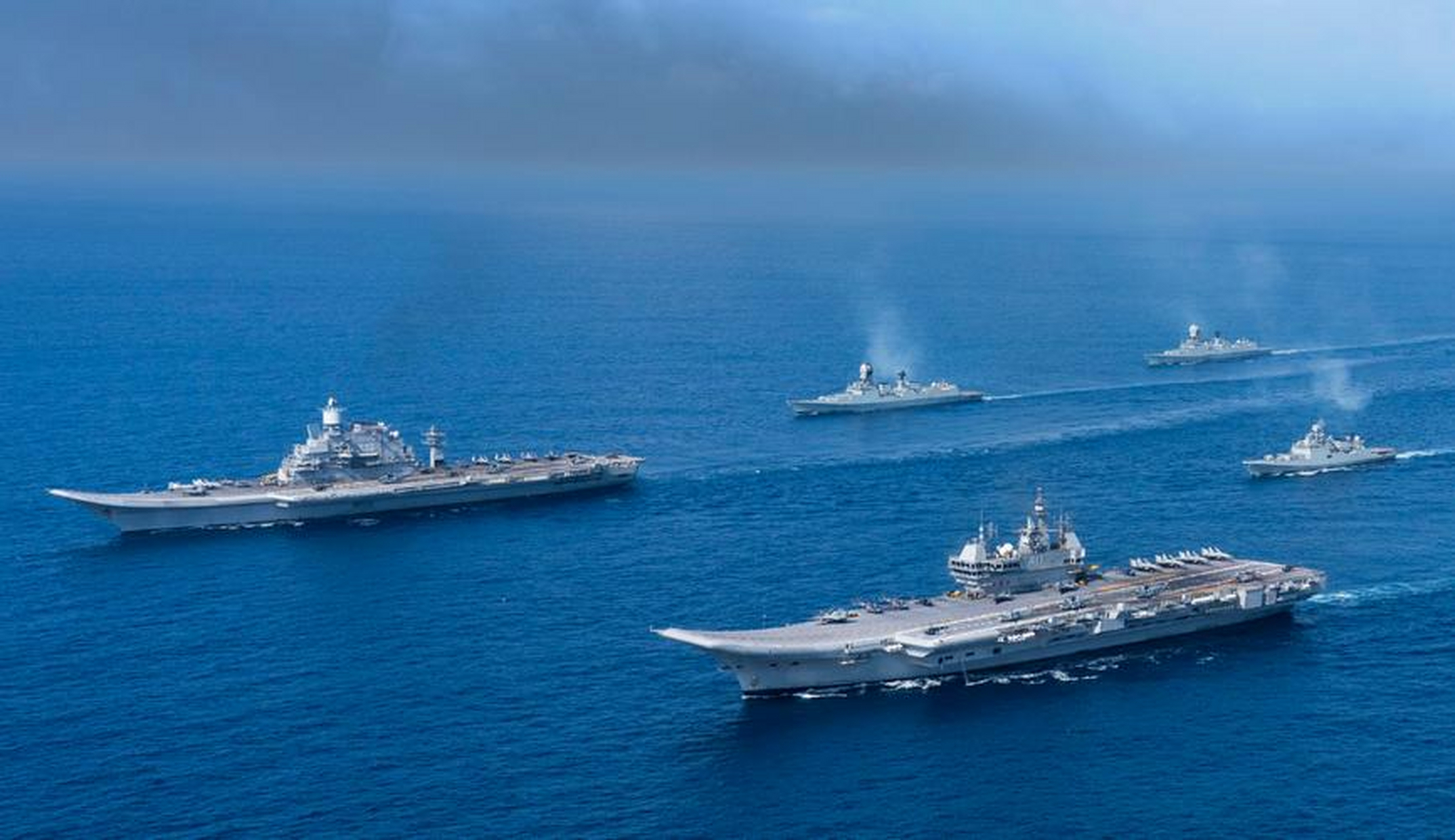 而在众多的尖端军事装备当中,航母无疑是重头戏.