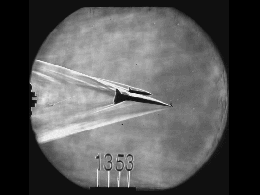 中国空天飞机传重大喜讯,组合发动机成功首飞,往返太空指日可待