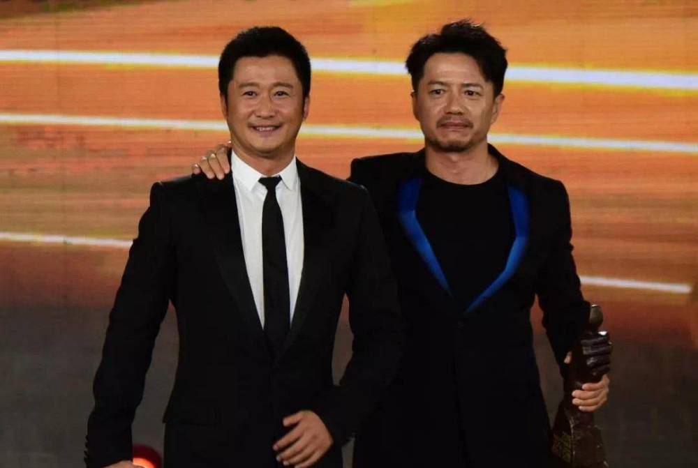 吴京靠表情包也能火?吴京这硬汉的身躯,住着一个幼稚的灵魂?