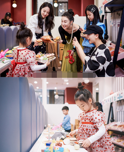 董璇亮相亲子餐厅,开心陪女儿享受亲子时光,前夫高云翔缺席聚会