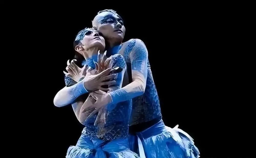 王迪终身致力于舞蹈事业,但作为男性,他在舞蹈训练上付出了比其他人