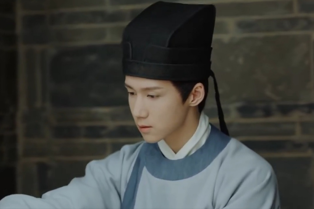 为何范进中举后突然疯了?把他中举后的官职放到现代,或许你也疯