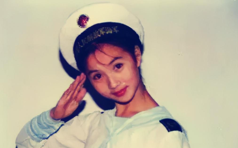 当红时低调嫁入豪门,生女后转行当老师,"万人迷"陈好怎样了?