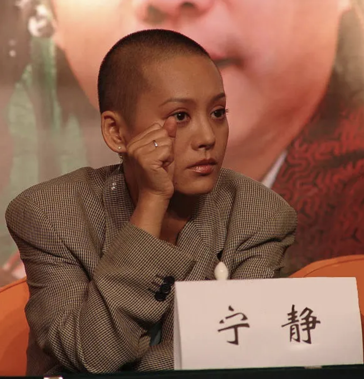 宁静:和姜文传绯闻,25岁嫁给美国前夫,50岁依旧我行我素