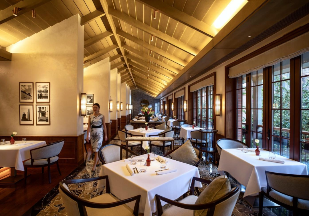 上海建业里嘉佩乐酒店:感受老上海风情,双早,品鉴青岛精酿原浆