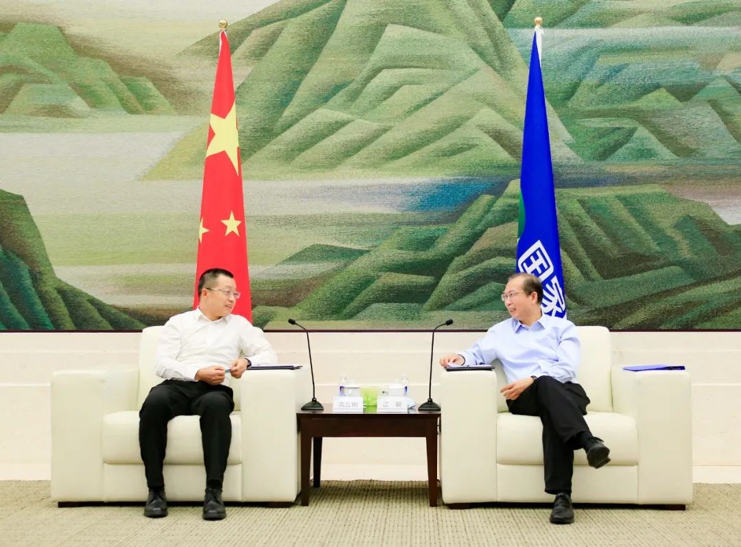 国家电投江毅会见中广核高立刚