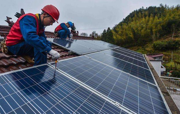 "光伏贷"多地上演"坑农",苦的是农民,光伏发电已成为智商税