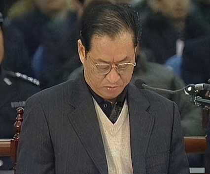 纪实:安徽"大老虎"王怀忠:自称曹操,扬言:阜阳是我的天下