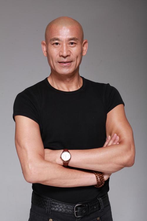 9位有个娇滴滴名字的男星,个个是彪形大汉,他的名字也太甜了