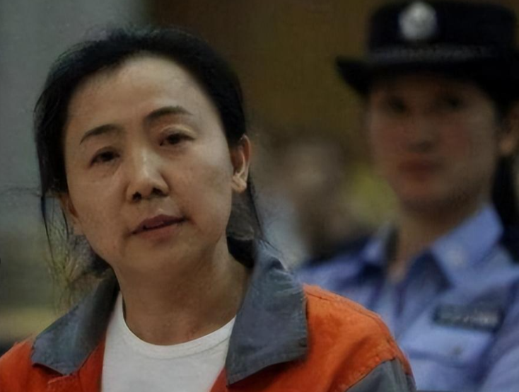 大连"女色魔"孔昊:逼地产商陪睡,好性虐,包养100名小白脸