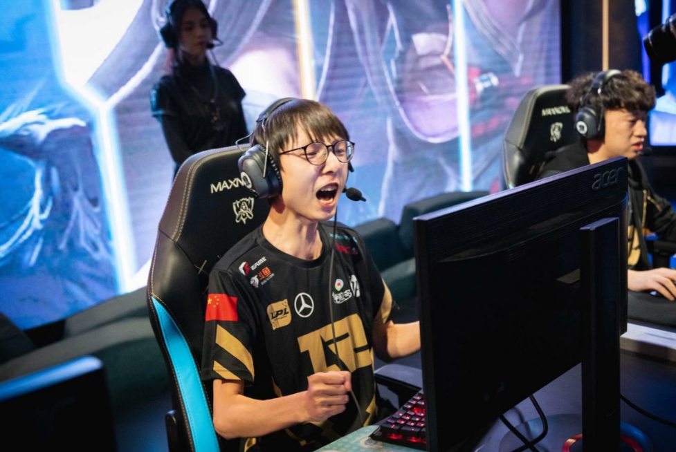 rng要做百年俱乐部,有争取过uzi!rng老板直播内容汇总