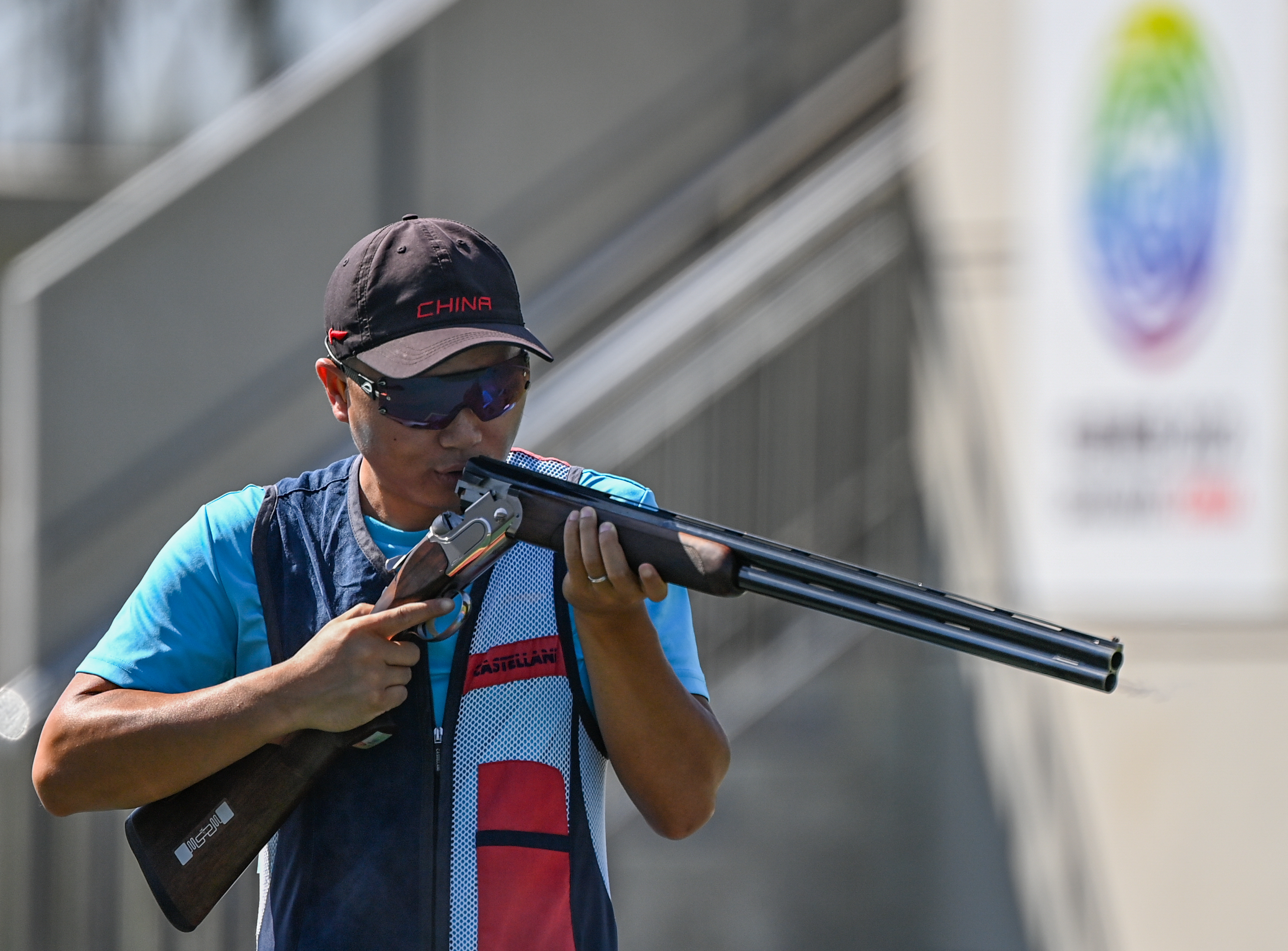 射击——男子飞碟多向赛况
