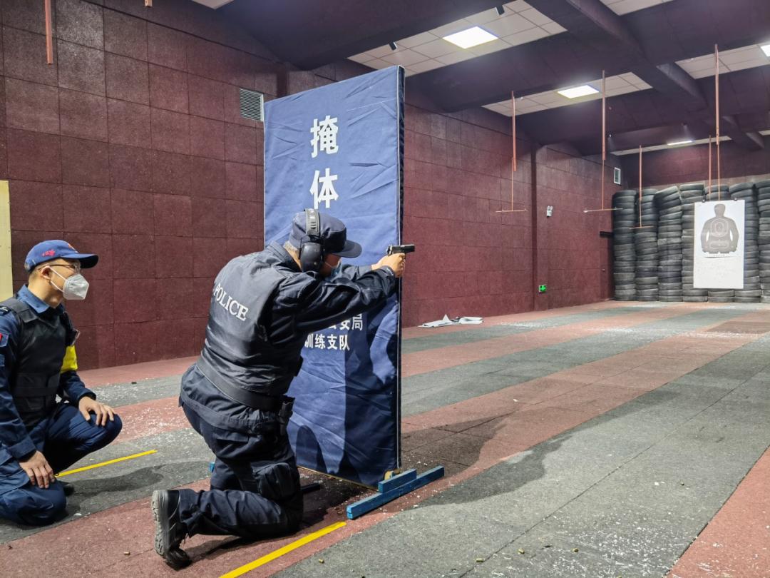 【冬季整训 · 实战练兵】人民警察训练支队组织市局机关一线民警进行