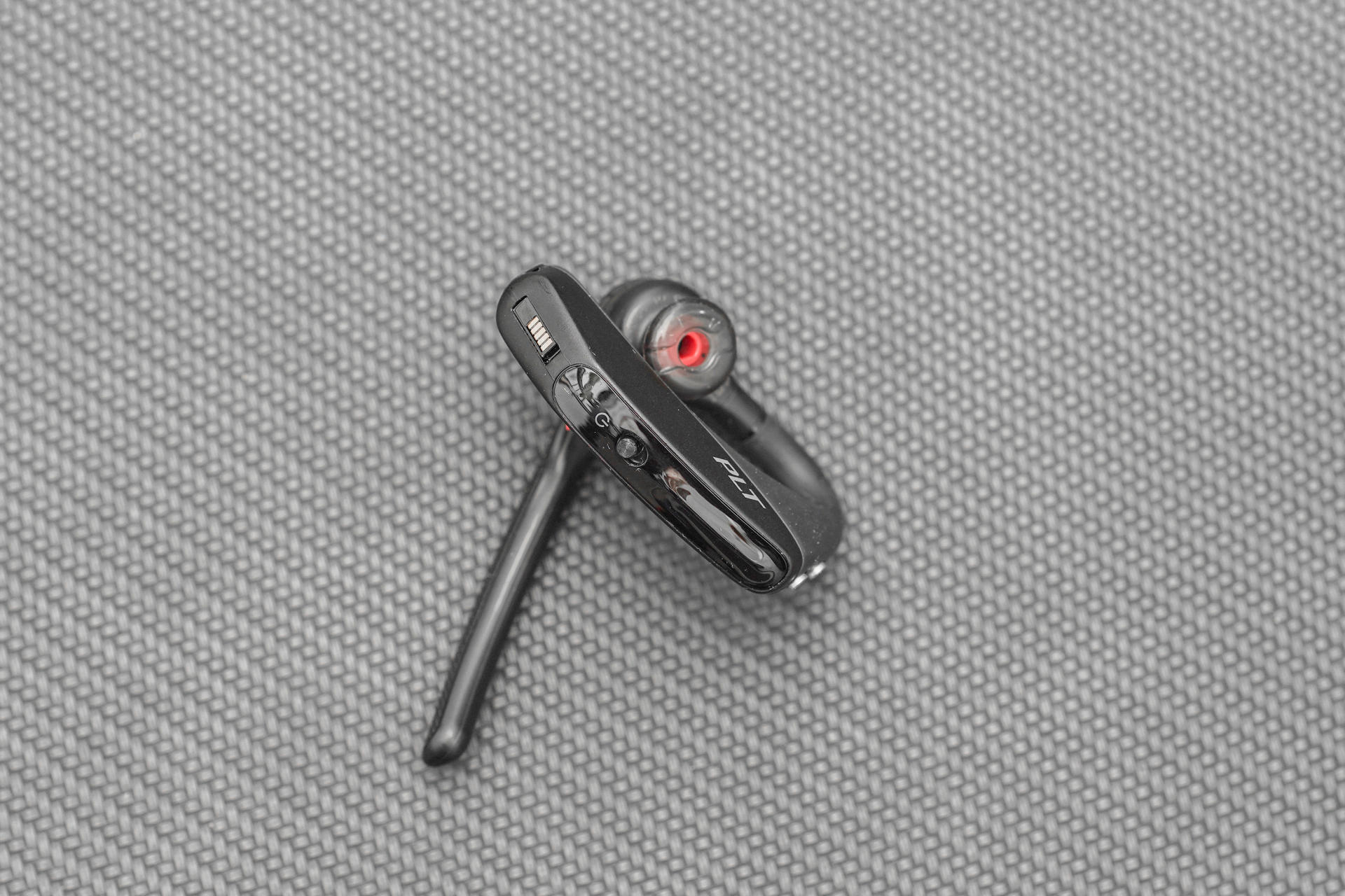 商务降噪耳机!缤特力voyager 5200开箱体验,户外好助手