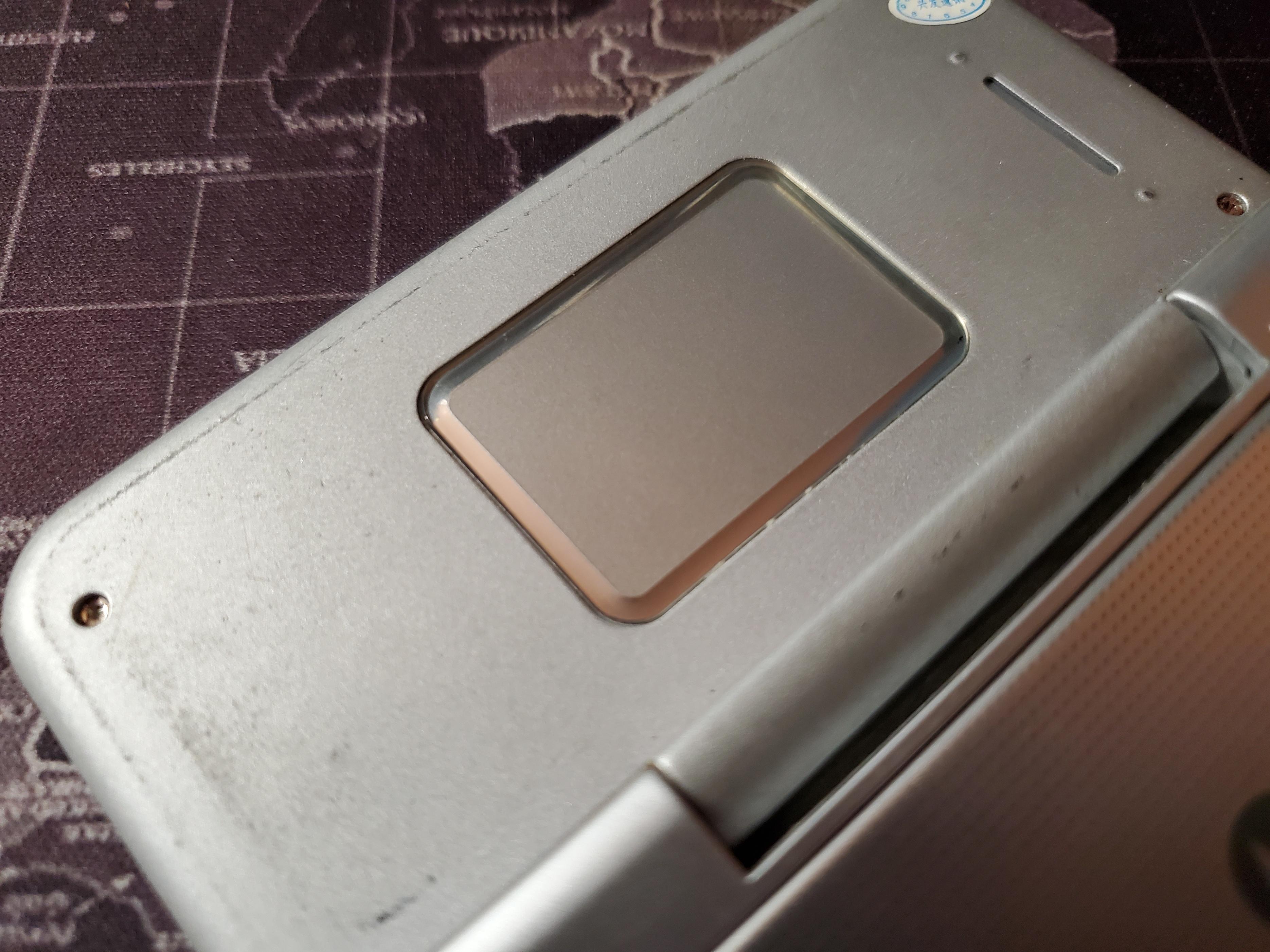 电子怀旧之旅(21)- 看我来个后空翻 - 摩托罗拉me600