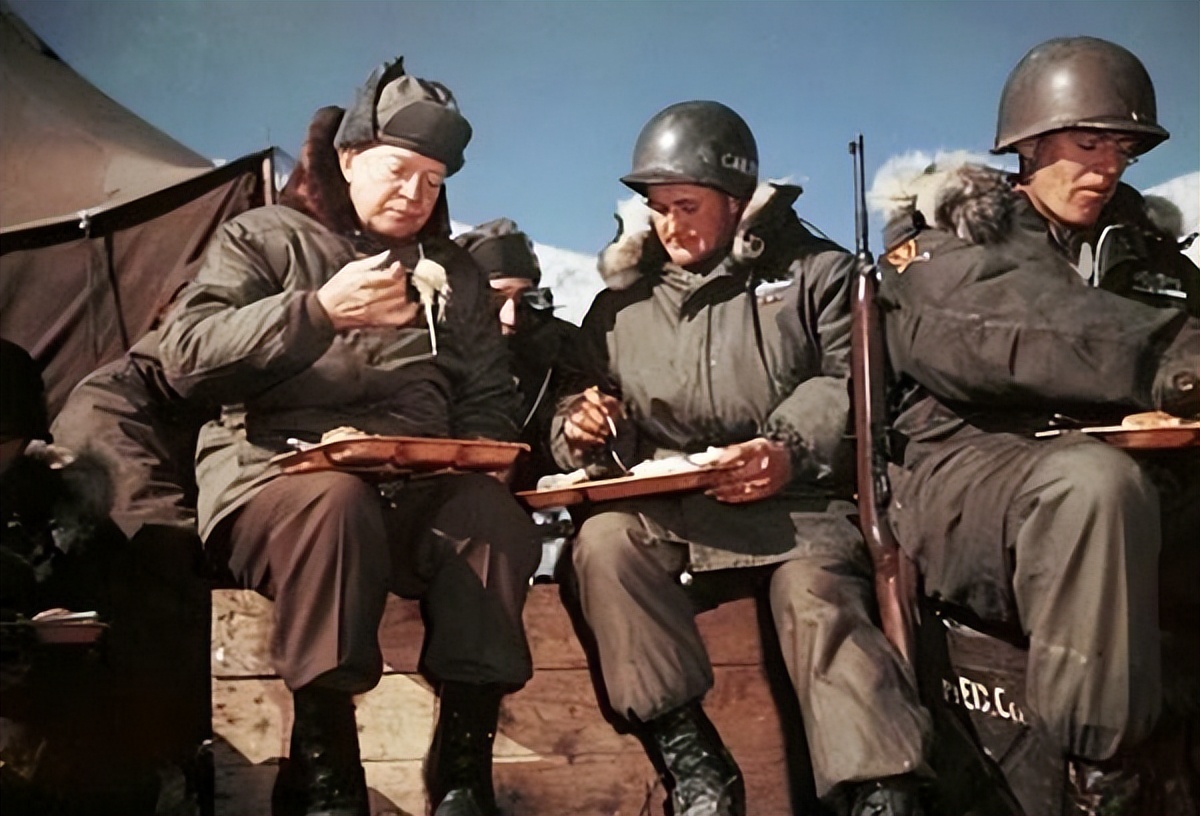 英国老兵回忆朝鲜战场:最怕看见志愿军脸,上战场前先学"投降"