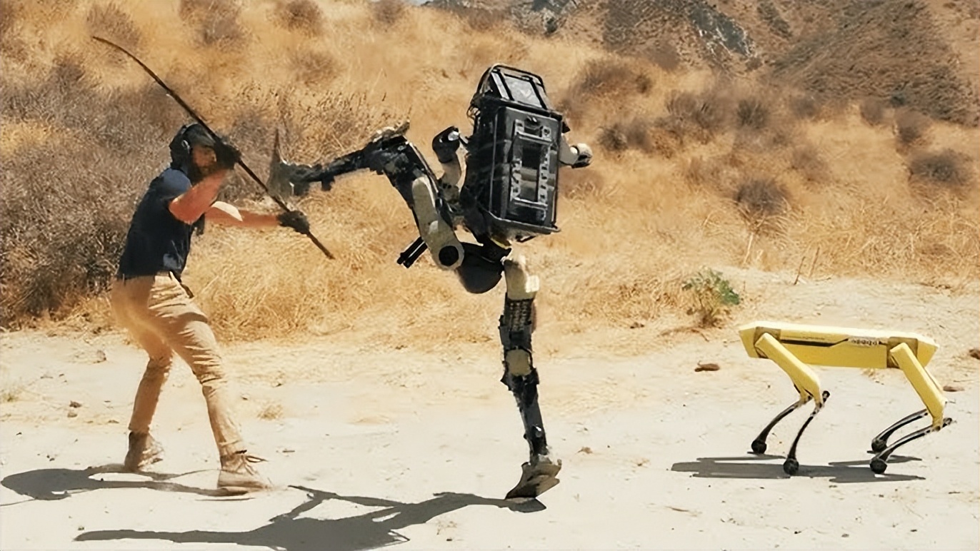 越来越武器化!波士顿动力公司,这是要打造一支超级机器人军队?