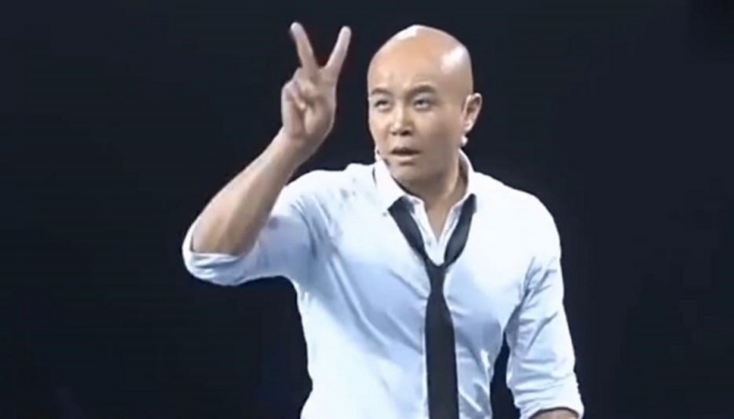 乐嘉:节目上与宁静争吵,靠女儿赚流量,他在不归路越走越远