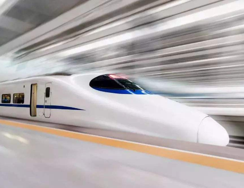 回顾高铁可以夜跑了高铁想夜间行驶困难重重为啥火车却没事