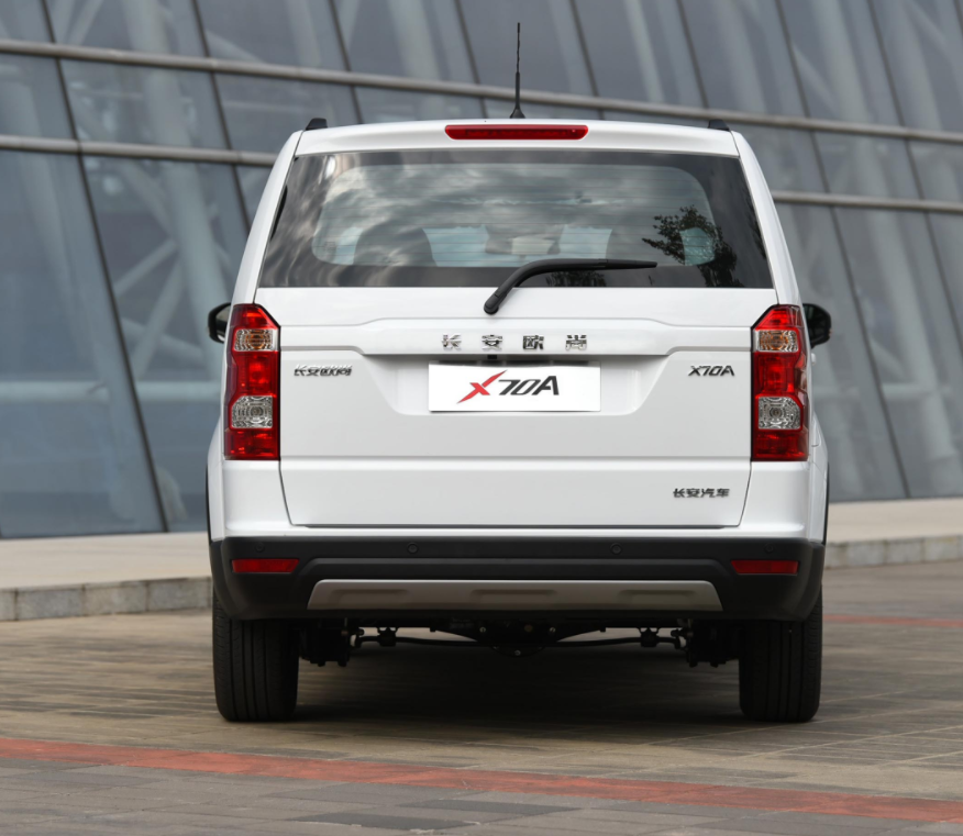 长安欧尚x70a,捷达vs7和五菱荣光v:品质对比与选择指南