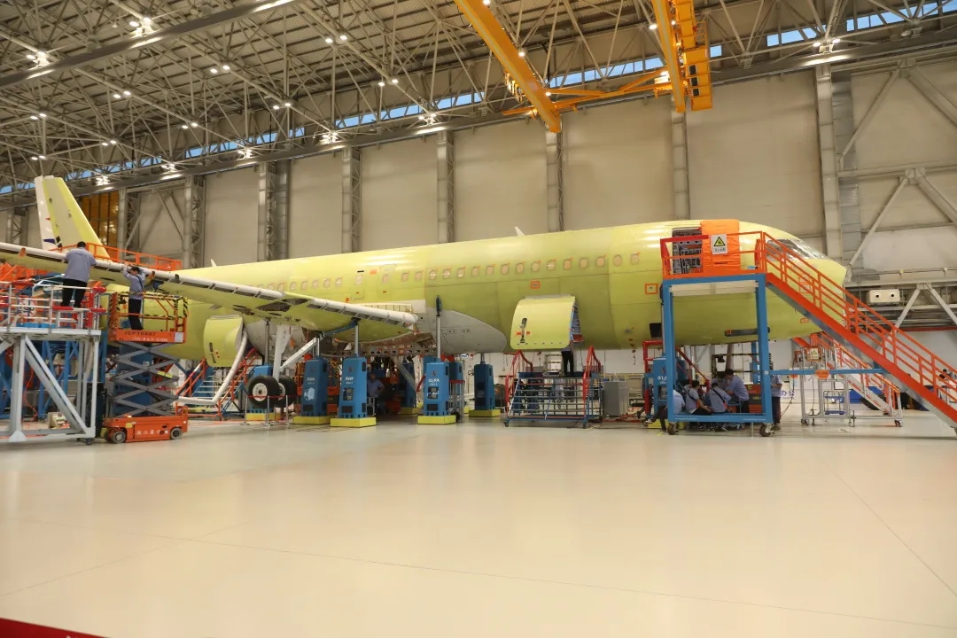 商飞的民用大飞机计划一直是备受关注的大项目,c919也是从赞许或质疑