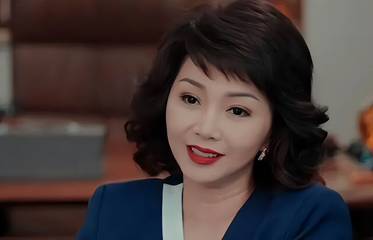 知名港星颜仟汶自曝紧急入院!身上多处红肿,曾演风月片被人熟知