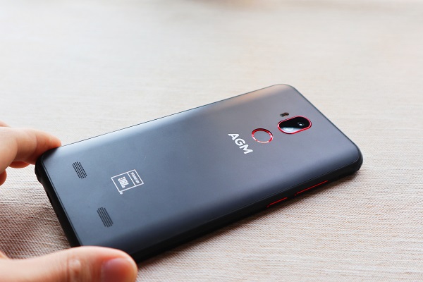 agm x3 turbo评测:户外三防手机