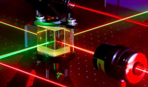 美科学家:中国不可怕,可怕的是他们量子技术会发展"隐形传态"