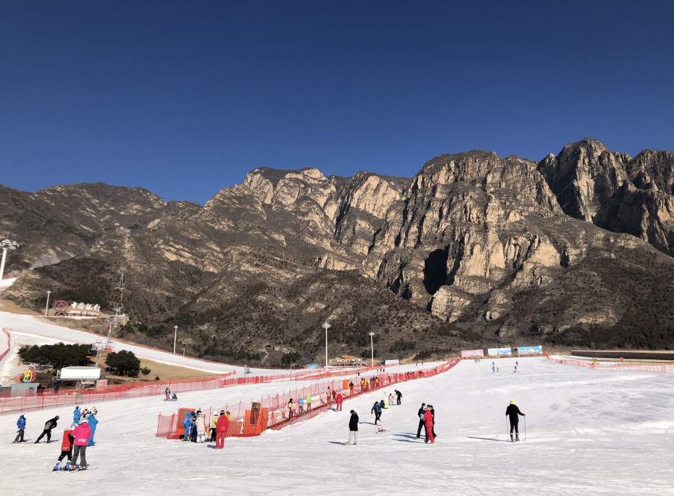 延庆高山滑雪场图片