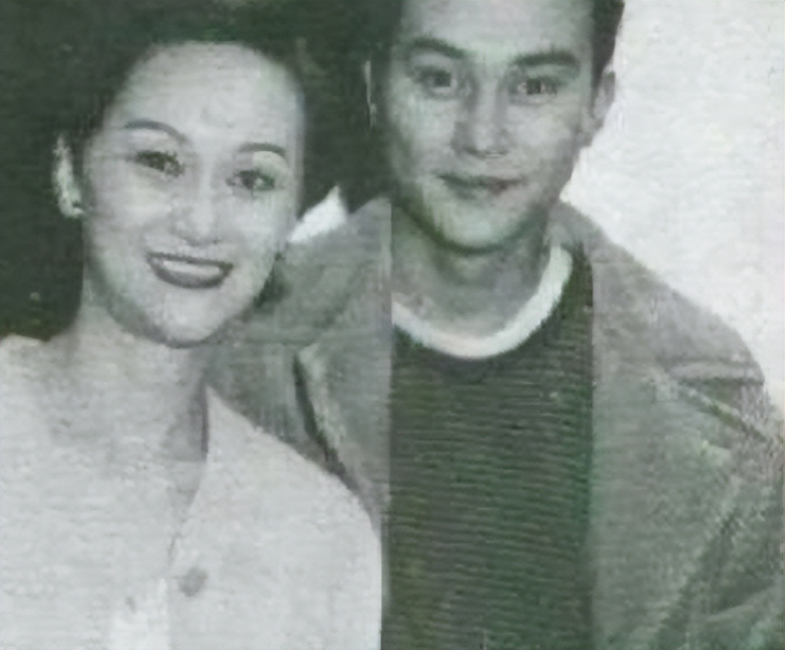 张智霖妈妈太优雅了,中德混血明艳又大气,高贵气质好像富家女!