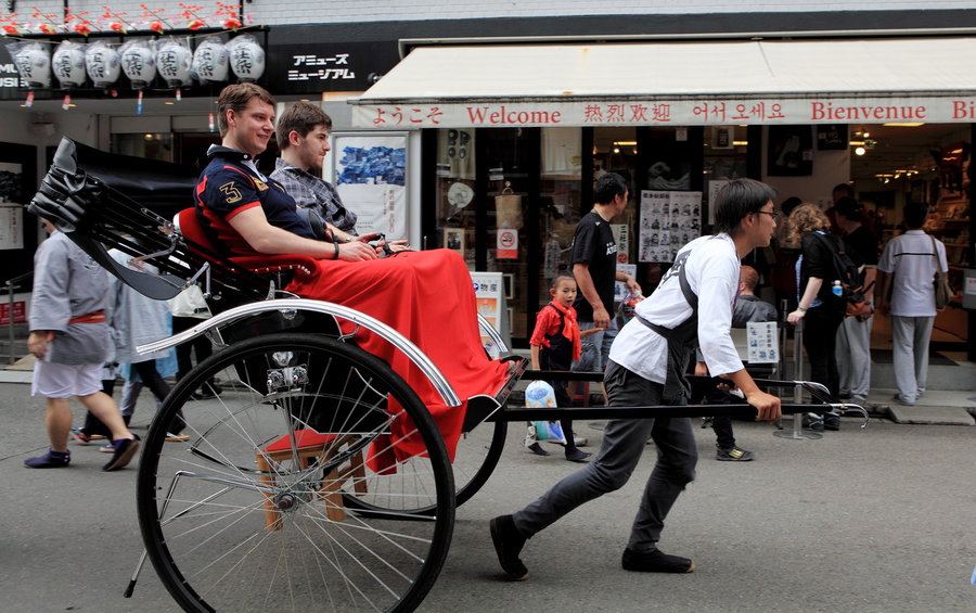 日本人力马车女孩:一种新兴的职业选择