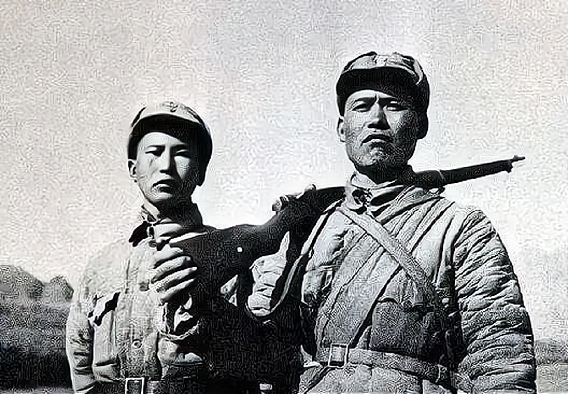 83年39军新军长上任,副军长见到后愣住:这不是我当年的俘虏吗?