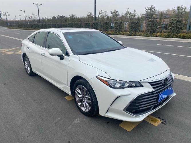 19万提了辆低配丰田亚洲龙,开了3200公里,朋友一肚子话要说