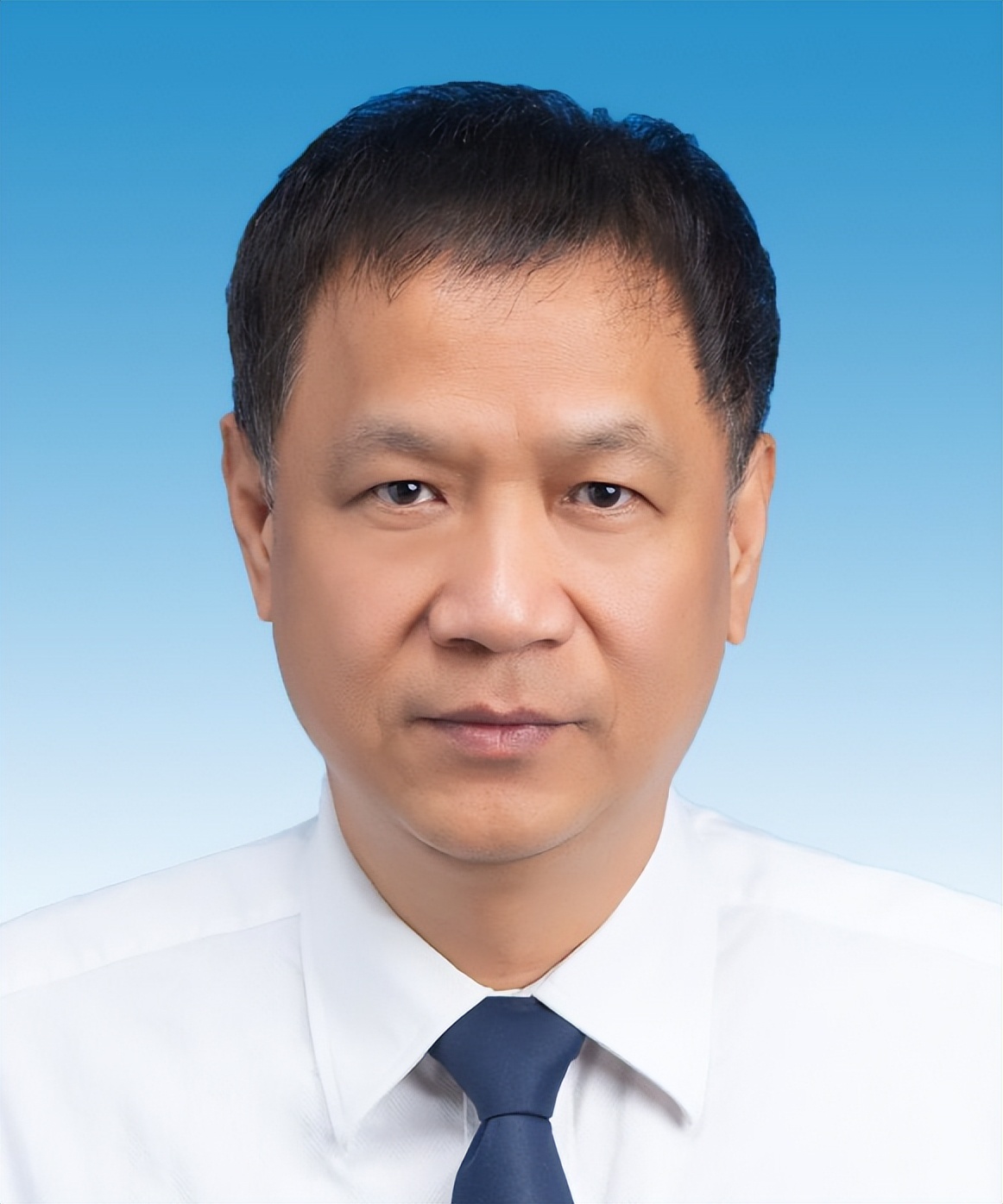 他是现任厦门市市长,14岁上清华,21岁研究生毕业,履历十分丰富