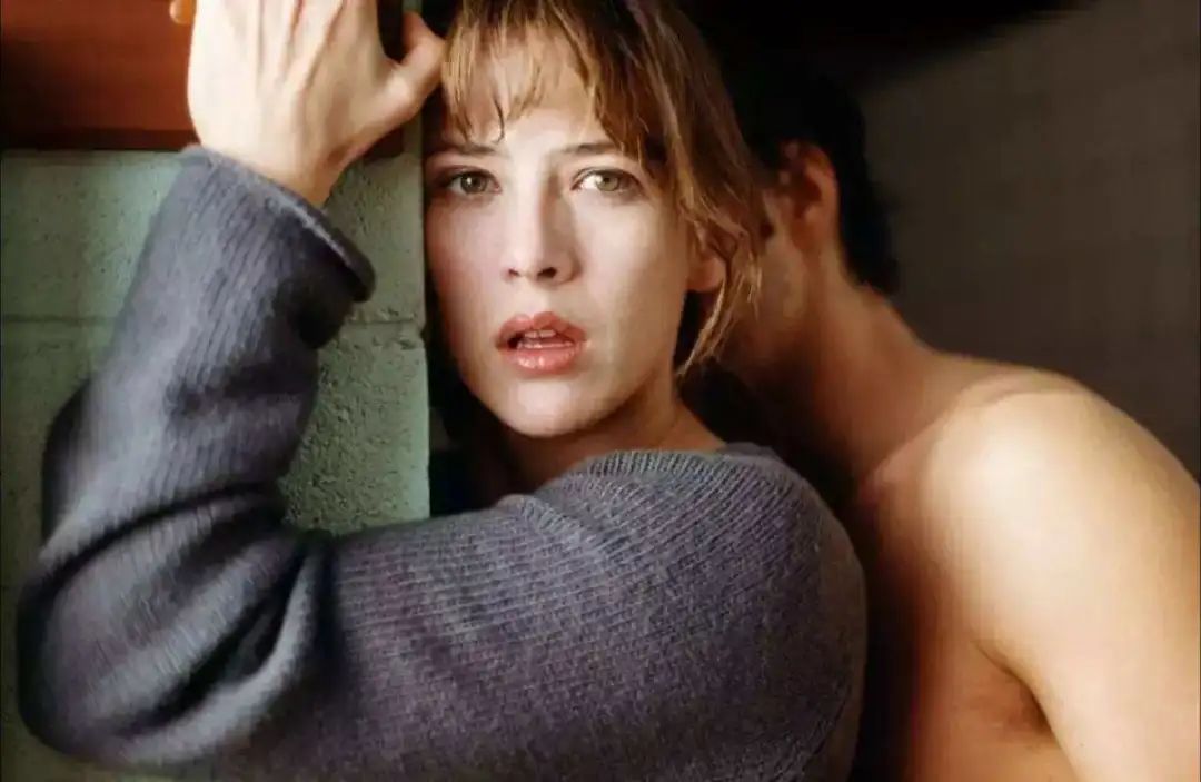 "法兰西之吻"苏菲玛索56岁了:从人间极品到美人迟暮,她有多美