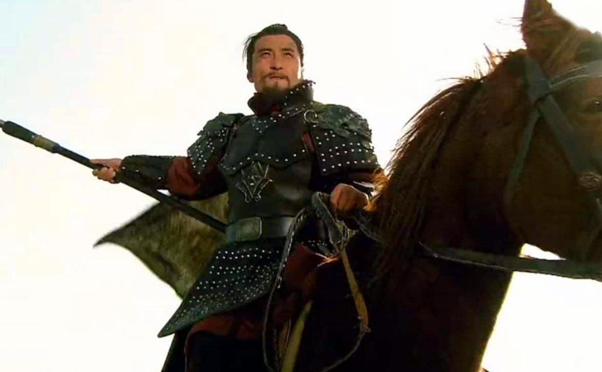 80万禁军教头林冲,职位放到现在相当于什么级别?难怪总是被欺负