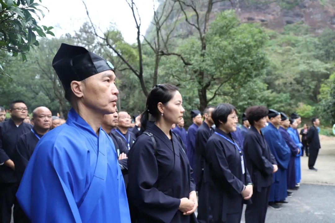 龙虎山道教协会举行"仙人城寺观管委会成立挂牌仪式"