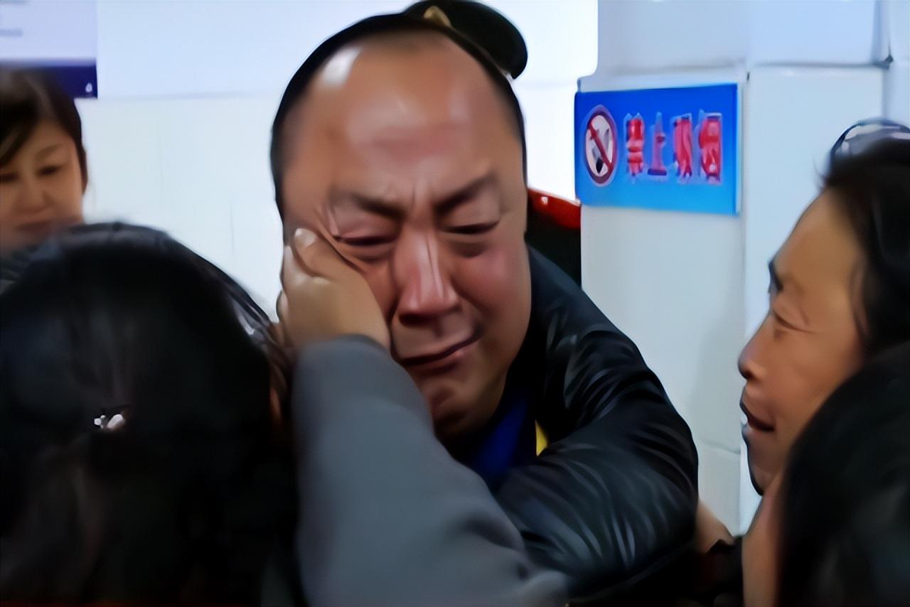 2012年1月3日,警方在长春的一家快餐店逮捕了畏罪潜逃的刘云安.