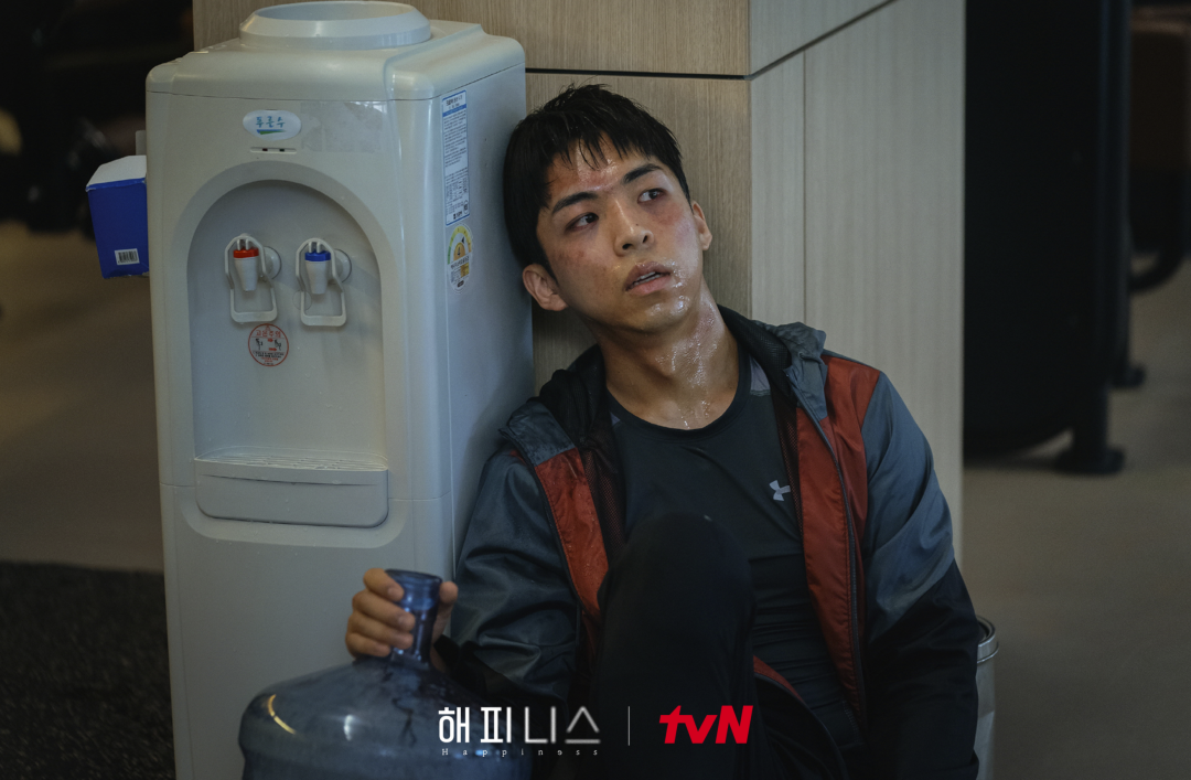 韩剧又出爆款!你看的是惊悚,我看的是人性!