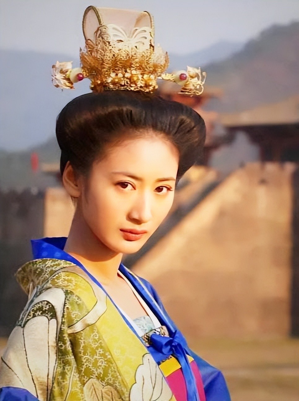 郭珍霓:演技高超,为人低调却很有观众缘,好演员从不怕晚