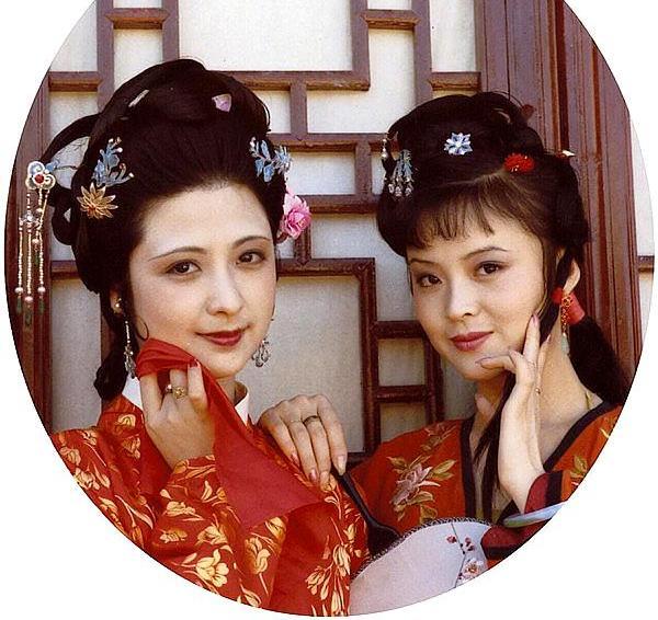 张丽玲太美了,气质胜过陈晓旭,容貌堪比张蕾,这些照片足以证明