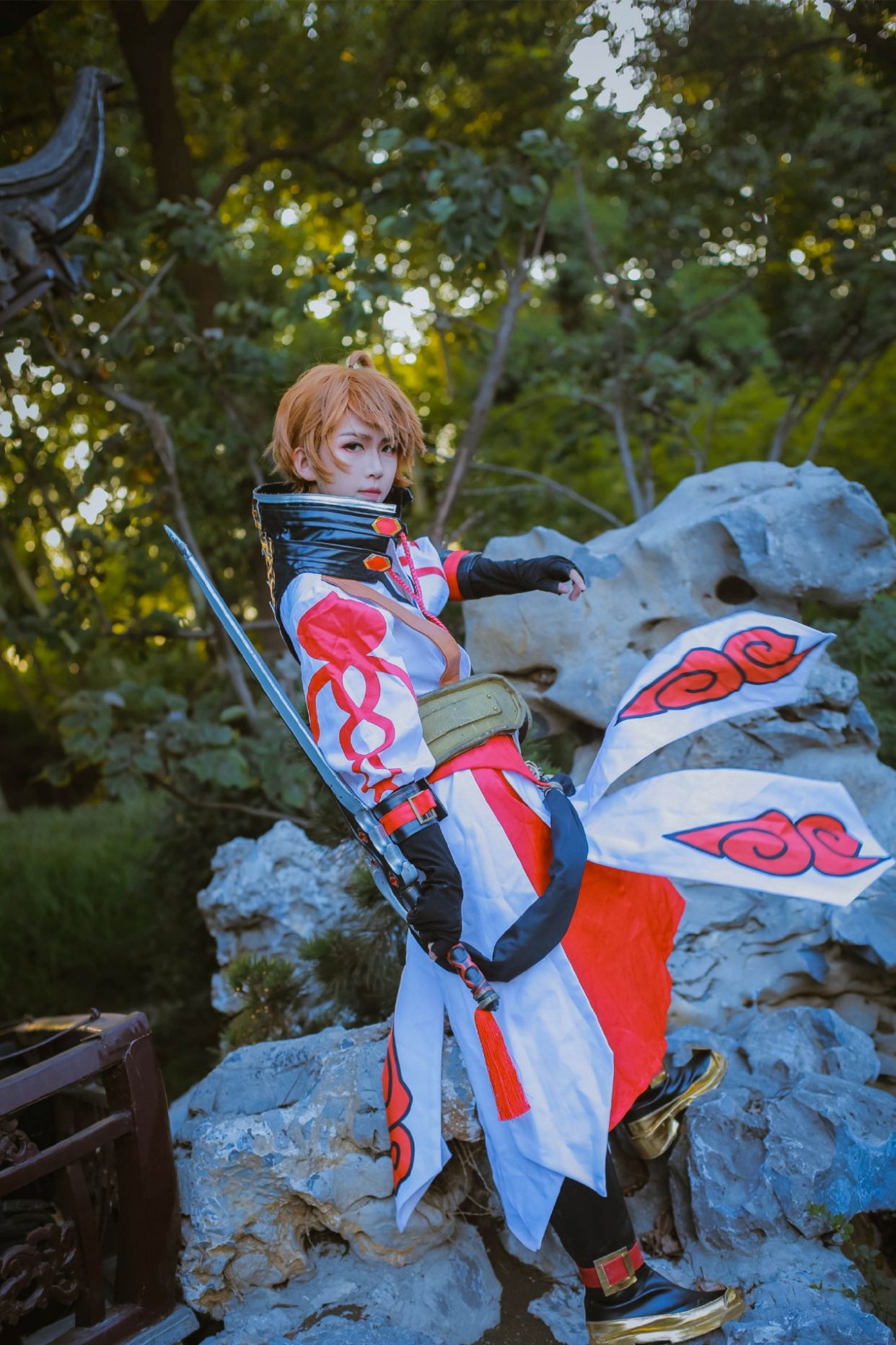 王者荣耀:女版cos剑仙李白,这真的不是男孩子,水友:太飒了