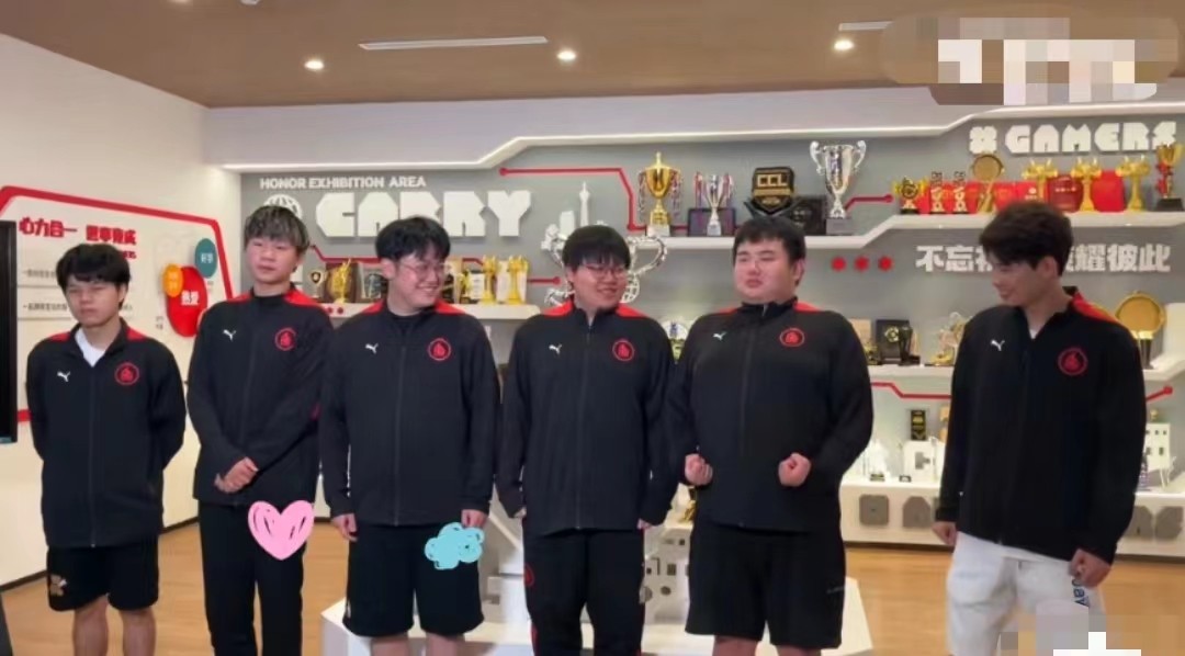 ag汤汤正面回复前女友,自己从未做过对不起对方的事!却漏洞百出