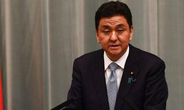 日本吹前哨,美国凑热闹!拜登政府首次批准对台军售,大陆啥反应
