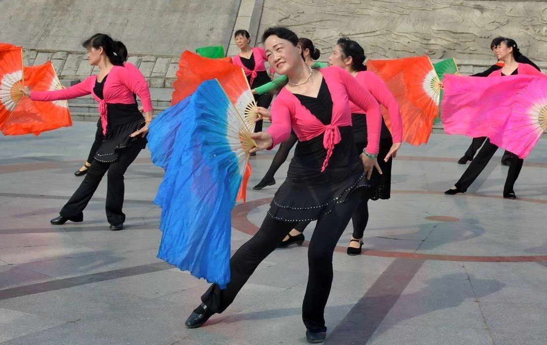 42岁大妈尿酸632,仅2个月恢复正常?医生:这2个方法,值得借鉴