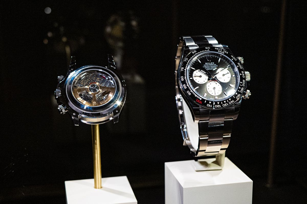 劳力士推出全新迪通拿特别款,纪念勒芒24小时耐力赛100周年!