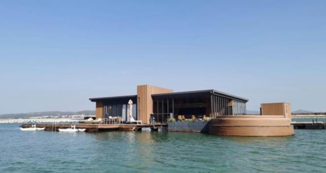 网红酒店污水直排入海!责令停业3个月后为何仍营业?