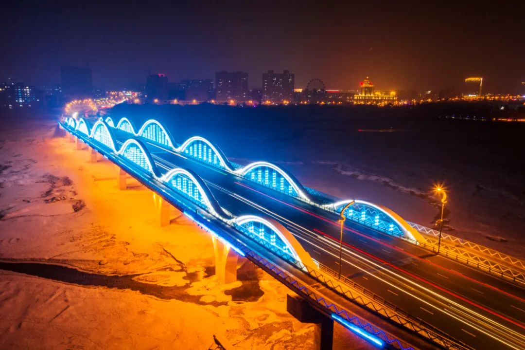 瞰博乐之夜流光溢彩如此精致