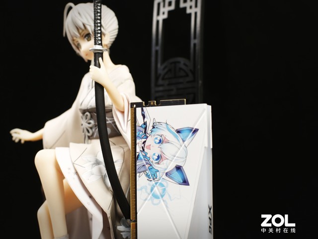 进击的"吹雪" xpg龙耀d50 rog strix吹雪定制款内存评测